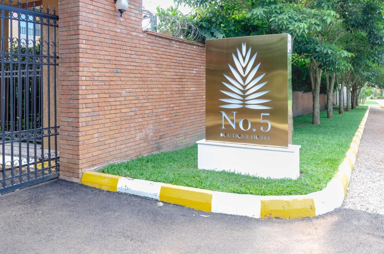 No 5 Boutique Hotel Limited Entebbe Kültér fotó